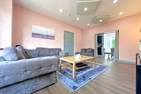 undefined, Charlemont Avenue, West Bromwich