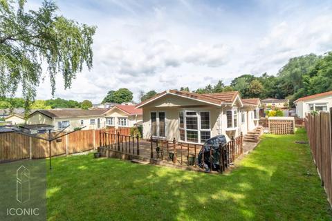 2 bedroom property for sale, Drayton Hall Park, Drayton, Norwich