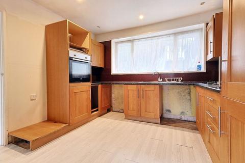 2 bedroom detached bungalow for sale, ELLIOTT GROVE BRIXHAM