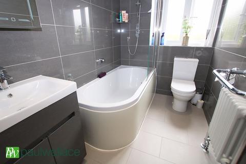 46 Springwood, Cheshunt, Waltham Cross, EN7 6AZ