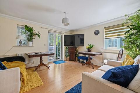 7 Fentiman Way, Harrow, HA2 8FD