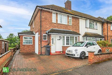 7 Primrose Path, Cheshunt, Waltham Cross, EN7 5AN