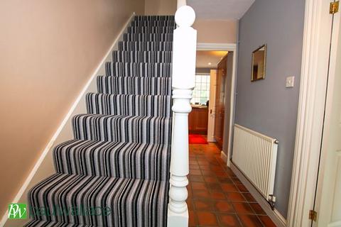 7 Primrose Path, Cheshunt, Waltham Cross, EN7 5AN