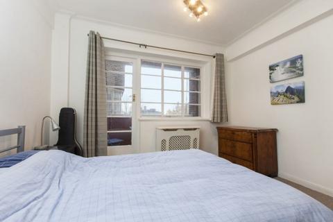 2 bedroom flat for sale, Kendal Court, London, NW2