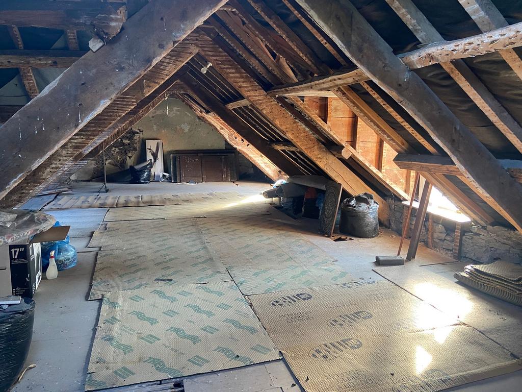 C. House (loft room) 1