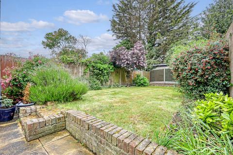 57 Drummond Road, Romford, RM7 7EJ