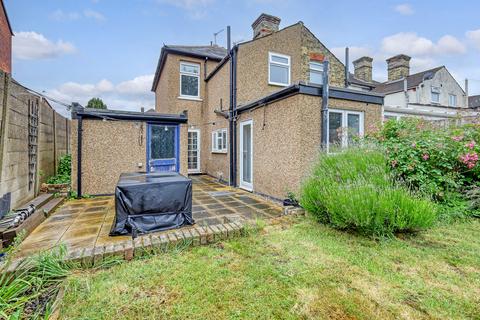 57 Drummond Road, Romford, RM7 7EJ