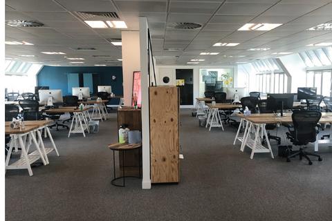 Office to rent, 78-81 Queens Rd Brighton BN1 3XE