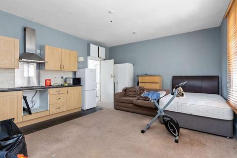 Retail property (high street) for sale, 106-108 Wandsworth Bridge Rd London SW6 2TF