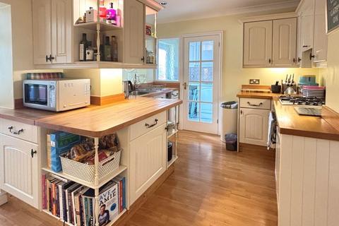 56 Riversley Road, Gloucester, GL2 0QT