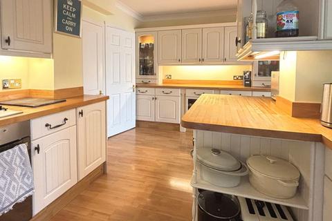56 Riversley Road, Gloucester, GL2 0QT