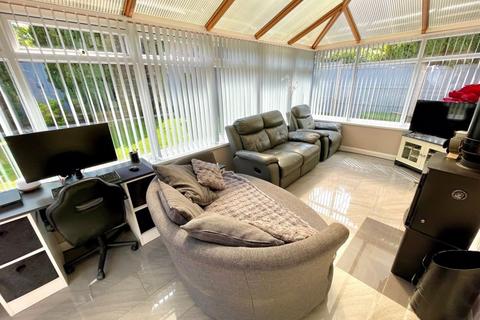 3 Derwen, Chirk, Wrexham, LL14 5BZ