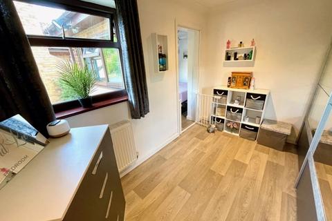 3 Derwen, Chirk, Wrexham, LL14 5BZ