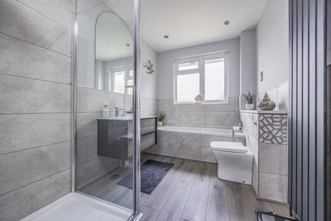 4 bedroom end of terrace house for sale, Chadderton Gardens, Portsmouth
