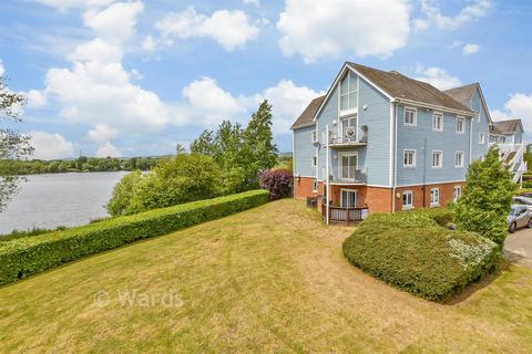 2 bedroom apartment for sale, The Lakes, Aylesford ME20