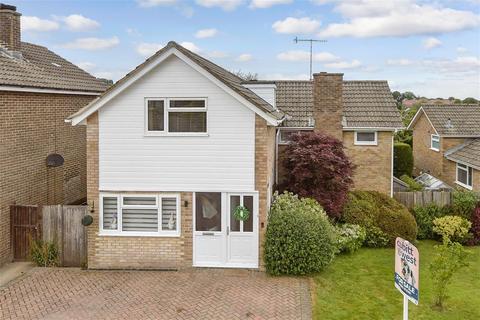 4 bedroom detached house for sale, Barnfield, Crowborough, East Sussex