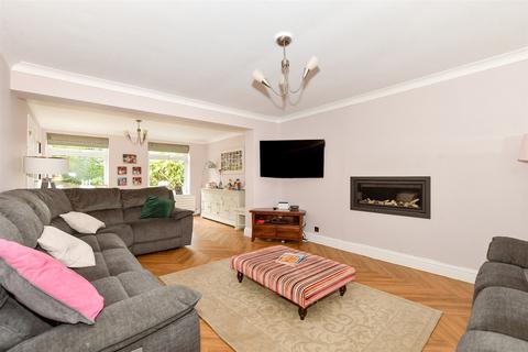 4 bedroom detached house for sale, Barnfield, Crowborough, East Sussex