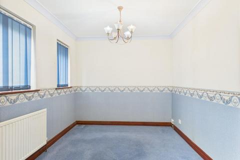 10 Martindale Close, Bradford, BD2 3SR
