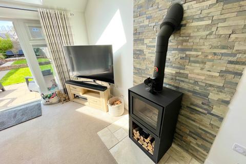 10 Woodlands Close, Lancaster, LA1 3FX