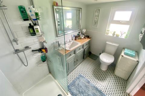 33 Camp View Road, St Albans, AL1 5LN