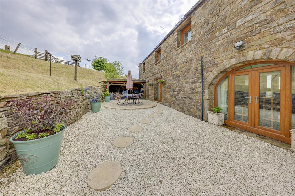 Rear Patio Garden Alt