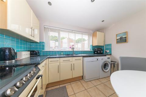 8 Horsham Close, Luton, LU2 8JH