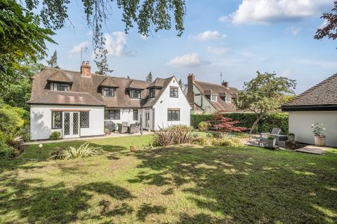 4 bedroom detached house for sale, Old Bath Road, Berkshire RG4