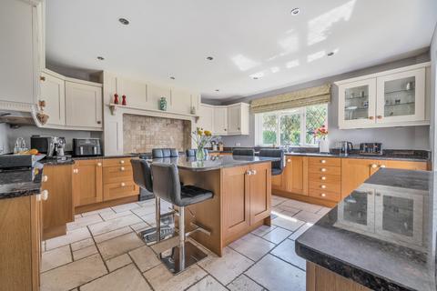4 bedroom detached house for sale, Old Bath Road, Berkshire RG4
