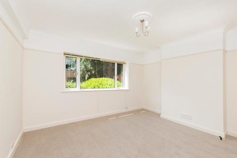 1 bedroom apartment for sale, Bushey Road, Raynes Park SW20