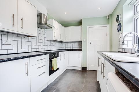 4 bedroom semi-detached house for sale, Cartmell Drive, West Yorkshire LS15