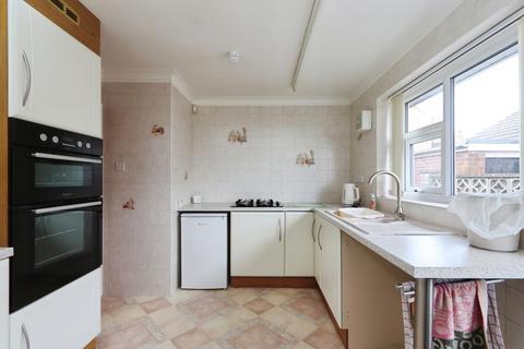 3 bedroom bungalow for sale, Eastfield Crescent, Sheffield S25