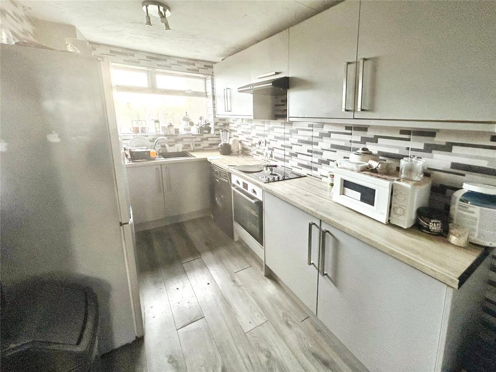 Kitchen No. 05