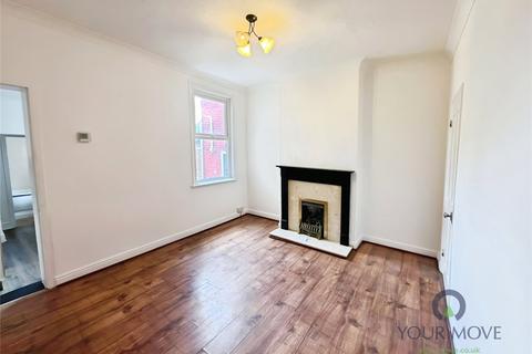 3 bedroom terraced house to rent, Scotts Terrace, Kent ME4
