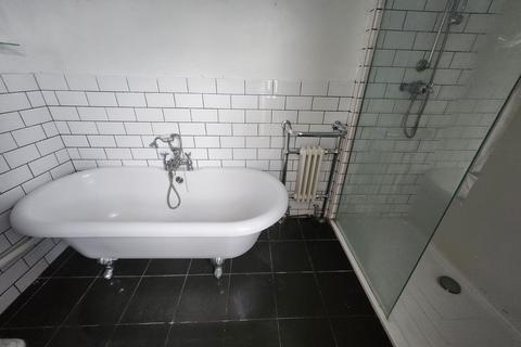 3 bedroom semi-detached house for sale, Kenrick Road, Nottinghamshire NG3