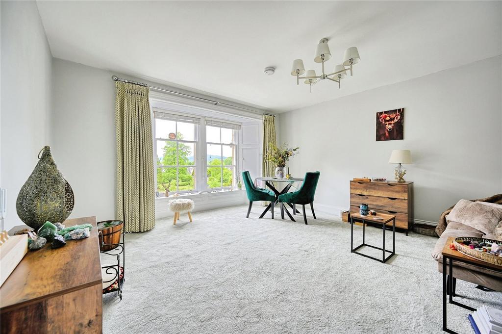 Kitchen/Living Room