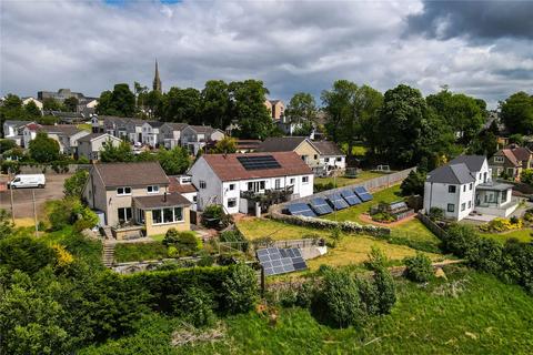 21 Weavers Walk, ML11 9AW