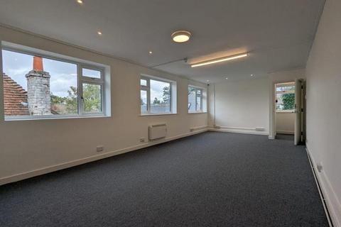 Office to rent, 35 High St Leatherhead KT23 4AD