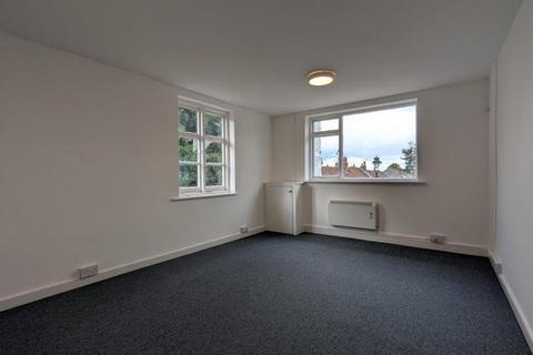 Office to rent, 35 High St Leatherhead KT23 4AD