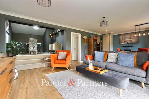 33 Furness Close, Ipswich, IP2 9YA