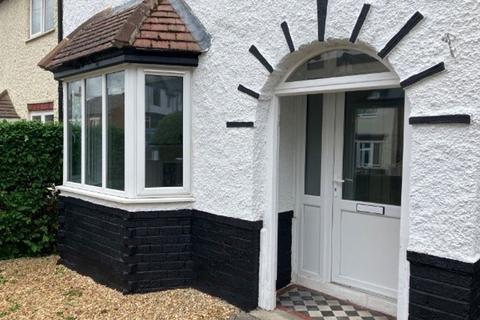 3 bedroom house to rent, Bramcote Road, Beeston NG9