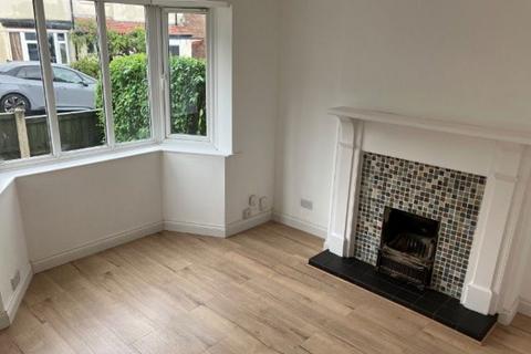 3 bedroom house to rent, Bramcote Road, Beeston NG9