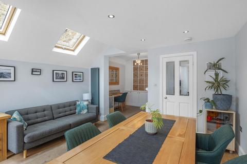 38 Grosvenor Road, Brentford, TW8 0NW