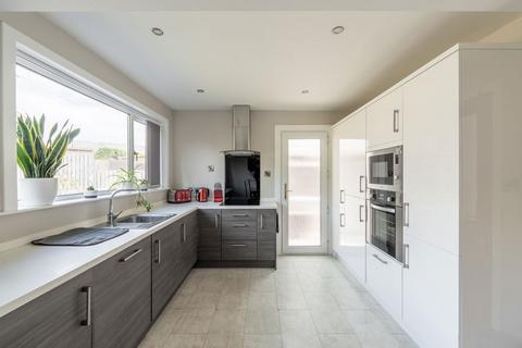 5 Cairngorm Crescent, Kirkcaldy, KY2 5RF