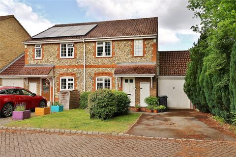 11 Cottesloe Close, Bisley, Woking, GU24 9BS