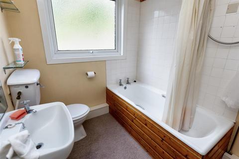 3 bedroom detached bungalow for sale, Craigllwyn, nr Oswestry.