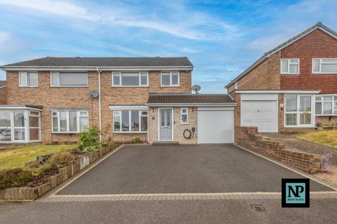 23 Hampton Close, Tamworth, B79 8TX