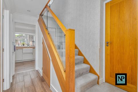23 Hampton Close, Tamworth, B79 8TX