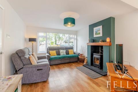 13 Cook Close, Ringwood, BH24 1XS