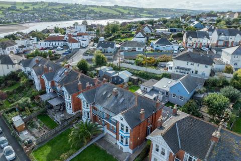 Fourth Avenue, Teignmouth, TQ14