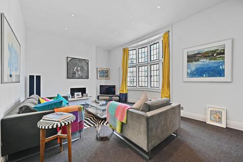 2 bedroom flat for sale, New Cavendish Street, Marylebone Village, London W1G